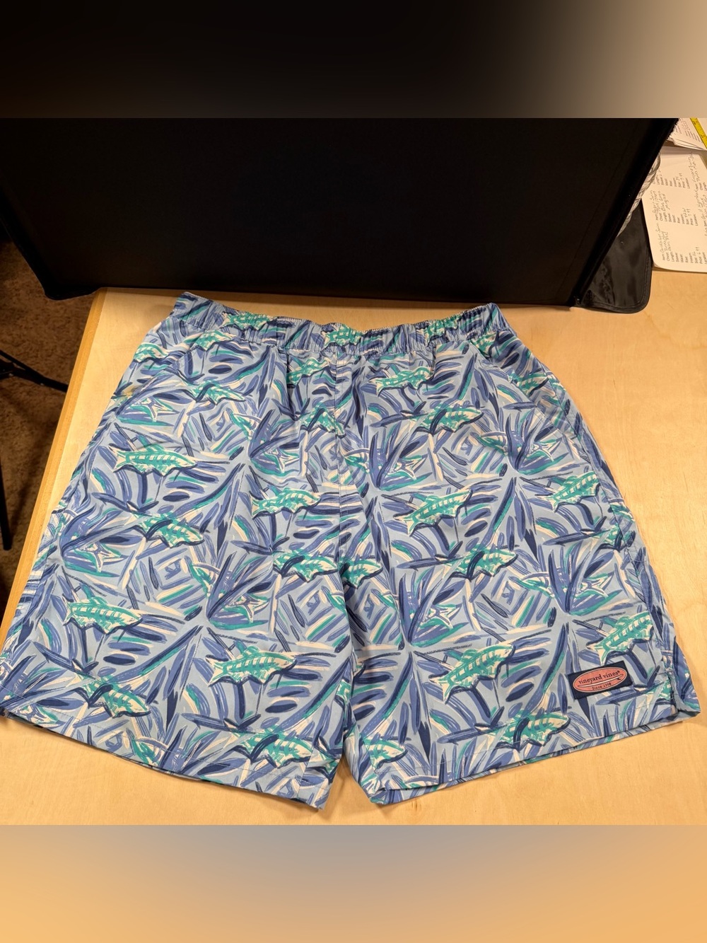 Vineyard Vines Mens Swim Trunks W/Tropical Fish & Leafs Blue/Greens Size Medium